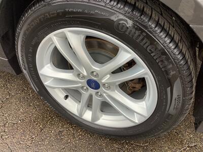 2018 Ford Fusion SE - Photo 38 - Crest Hill, IL 60403