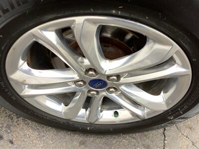 2016 Ford Edge SEL   - Photo 43 - Crest Hill, IL 60403