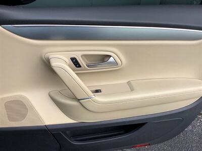 2013 Volkswagen CC Lux PZEV - Photo 25 - Crest Hill, IL 60403