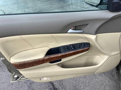 2008 Honda Accord EX-L V6   - Photo 10 - Crest Hill, IL 60403
