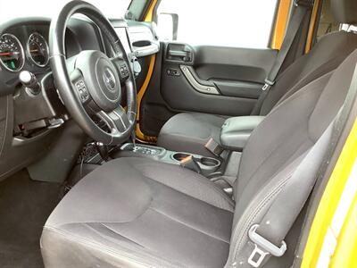 2014 Jeep Wrangler Sport - Photo 16 - Crest Hill, IL 60403
