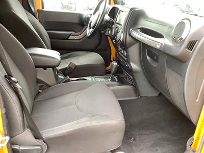 2014 Jeep Wrangler Sport - Photo 30 - Crest Hill, IL 60403