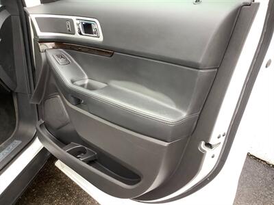 2013 Ford Explorer Limited - Photo 38 - Crest Hill, IL 60403