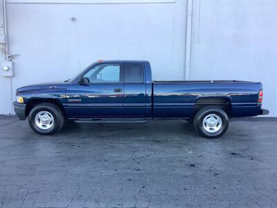 2000 Dodge Ram 2500 SLT   - Photo 2 - Crest Hill, IL 60403