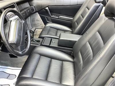 1990 Cadillac Allante   - Photo 11 - Crest Hill, IL 60403