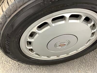 1990 Cadillac Allante - Photo 39 - Crest Hill, IL 60403