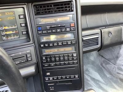 1990 Cadillac Allante   - Photo 17 - Crest Hill, IL 60403