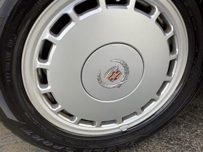 1990 Cadillac Allante   - Photo 36 - Crest Hill, IL 60403