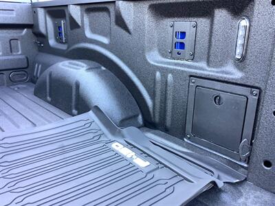 2026 Ford F-150 LARIAT SUPERCREW 4X4   - Photo 45 - Crest Hill, IL 60403