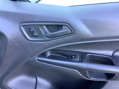 2014 Ford Transit Connect XL - Photo 24 - Crest Hill, IL 60403