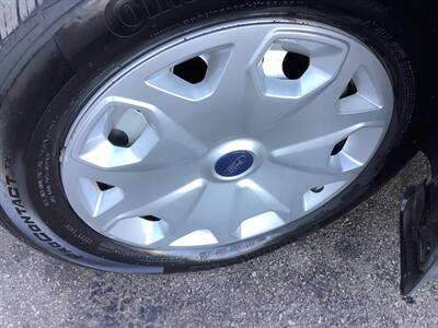 2014 Ford Transit Connect XL - Photo 37 - Crest Hill, IL 60403