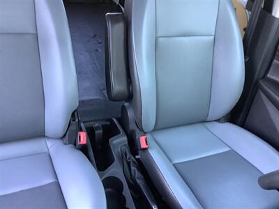 2014 Ford Transit Connect XL - Photo 30 - Crest Hill, IL 60403