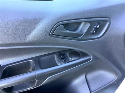 2014 Ford Transit Connect XL - Photo 11 - Crest Hill, IL 60403