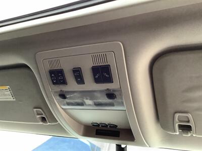 2008 Chevrolet Tahoe LTZ   - Photo 31 - Crest Hill, IL 60403