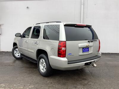 2008 Chevrolet Tahoe LTZ   - Photo 4 - Crest Hill, IL 60403