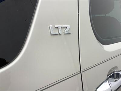 2008 Chevrolet Tahoe LTZ   - Photo 37 - Crest Hill, IL 60403