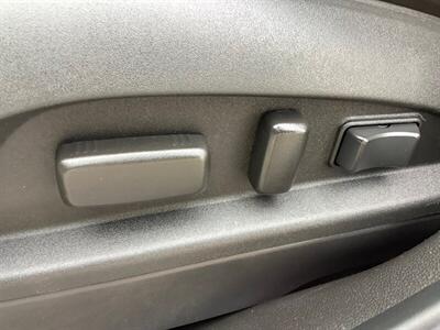 2012 Chevrolet Equinox LT - Photo 13 - Crest Hill, IL 60403