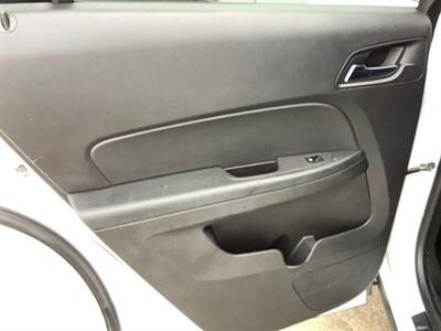 2012 Chevrolet Equinox LT - Photo 26 - Crest Hill, IL 60403