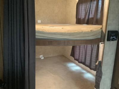 2016 JAYCO 28DSBH - Photo 37 - Crest Hill, IL 60403