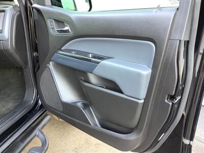 2016 Chevrolet Colorado Z71   - Photo 33 - Crest Hill, IL 60403