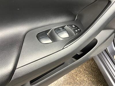 2013 Nissan Altima 2.5 SL   - Photo 20 - Crest Hill, IL 60403