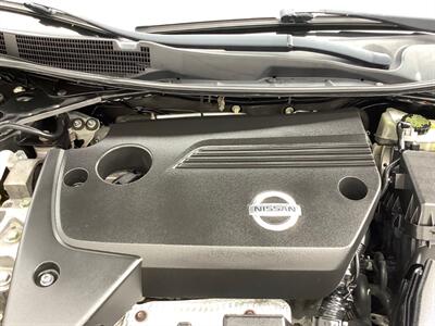 2013 Nissan Altima 2.5 SL   - Photo 52 - Crest Hill, IL 60403