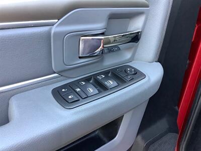 2014 RAM 1500 Big Horn   - Photo 14 - Crest Hill, IL 60403