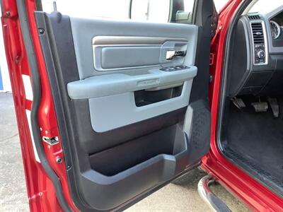 2014 RAM 1500 Big Horn   - Photo 13 - Crest Hill, IL 60403