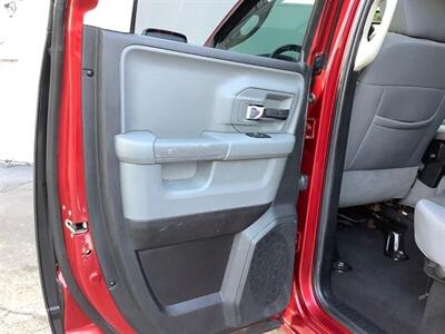 2014 RAM 1500 Big Horn - Photo 21 - Crest Hill, IL 60403