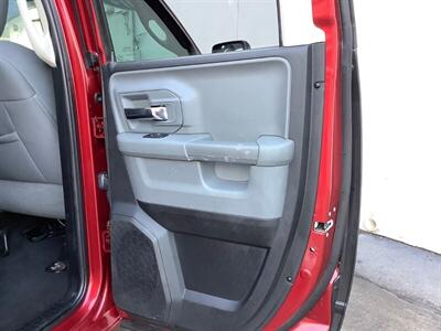 2014 RAM 1500 Big Horn   - Photo 23 - Crest Hill, IL 60403