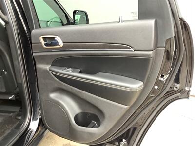 2017 Jeep Grand Cherokee Limited   - Photo 28 - Crest Hill, IL 60403