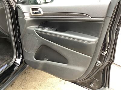 2017 Jeep Grand Cherokee Limited   - Photo 31 - Crest Hill, IL 60403