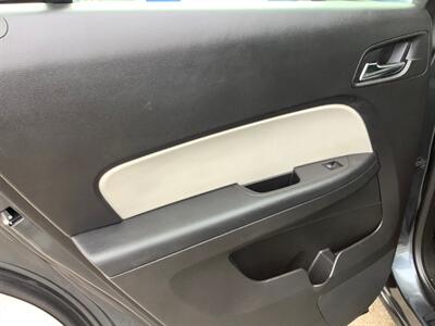 2011 Chevrolet Equinox LS   - Photo 22 - Crest Hill, IL 60403
