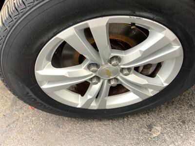 2011 Chevrolet Equinox LS   - Photo 30 - Crest Hill, IL 60403