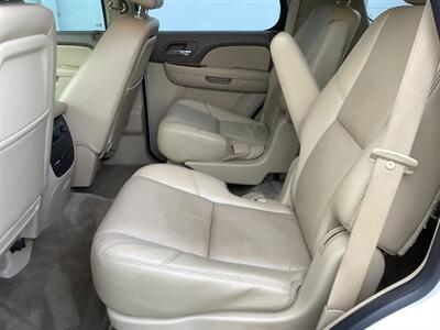 2010 Chevrolet Tahoe LTZ   - Photo 41 - Crest Hill, IL 60403
