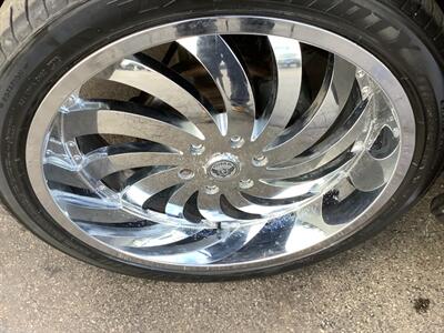 2010 Chevrolet Tahoe LTZ   - Photo 58 - Crest Hill, IL 60403