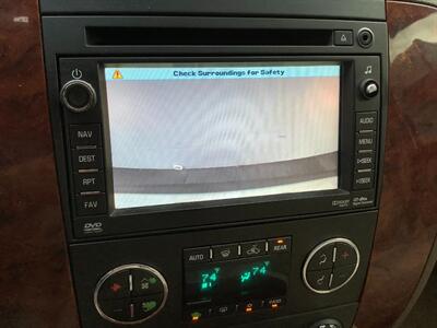 2010 Chevrolet Tahoe LTZ   - Photo 5 - Crest Hill, IL 60403