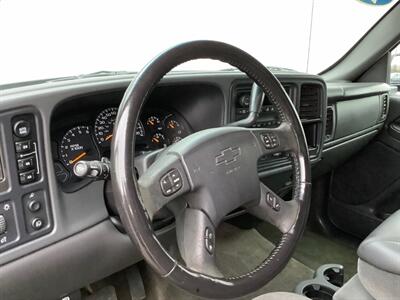 2006 Chevrolet Silverado 1500 LT1 LT1 4dr Extended Cab   - Photo 18 - Crest Hill, IL 60403