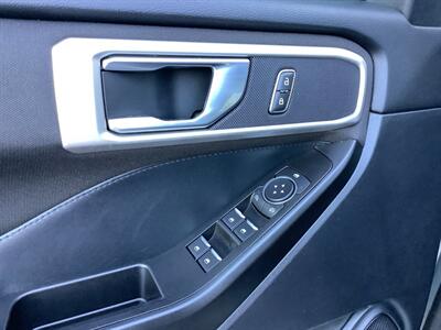 2020 Ford Explorer XLT - Photo 15 - Crest Hill, IL 60403