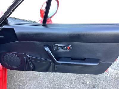 1996 Mazda MX-5 Miata - Photo 23 - Crest Hill, IL 60403