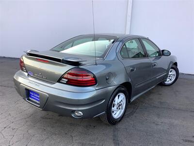 2004 Pontiac Grand Am SE1   - Photo 6 - Crest Hill, IL 60403