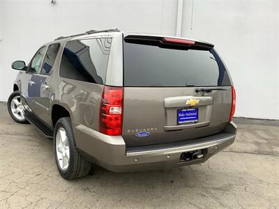 2013 Chevrolet Suburban LTZ - Photo 4 - Crest Hill, IL 60403