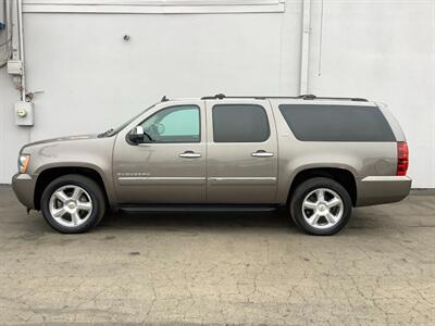 2013 Chevrolet Suburban LTZ - Photo 3 - Crest Hill, IL 60403