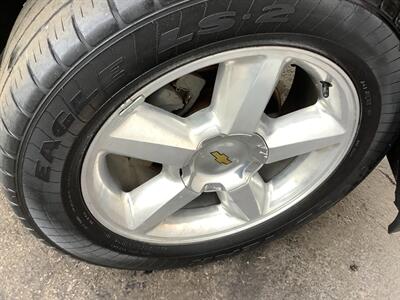 2013 Chevrolet Suburban LTZ - Photo 43 - Crest Hill, IL 60403