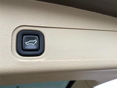 2013 Chevrolet Suburban LTZ - Photo 38 - Crest Hill, IL 60403