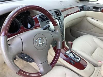 2002 Lexus ES 300 - Photo 26 - Crest Hill, IL 60403