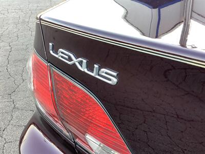 2002 Lexus ES 300 - Photo 40 - Crest Hill, IL 60403