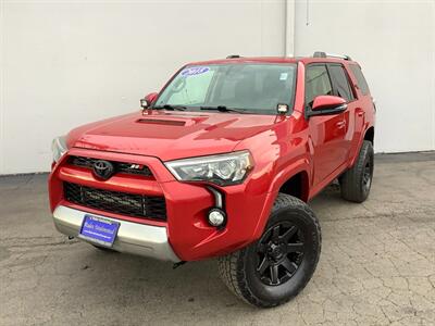 2018 Toyota 4Runner SR5   - Photo 2 - Crest Hill, IL 60403