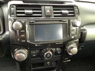 2018 Toyota 4Runner SR5   - Photo 28 - Crest Hill, IL 60403