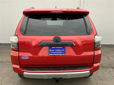 2018 Toyota 4Runner SR5   - Photo 5 - Crest Hill, IL 60403